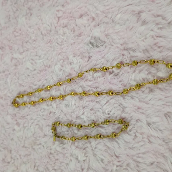 Monet Gold Rope Necklace Timeless Design - Picture 3 of 9